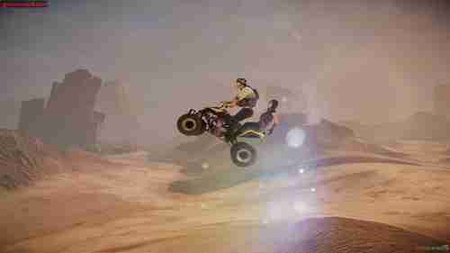 国外玩家COS《生化危机7》恐怖菌尸逼真度爆表！